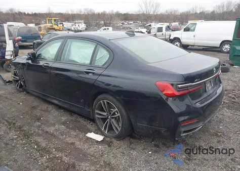 2022 BMW 740 I xDrive z USA, uszkodzony, nr VIN WBA7T4C08NCH98178